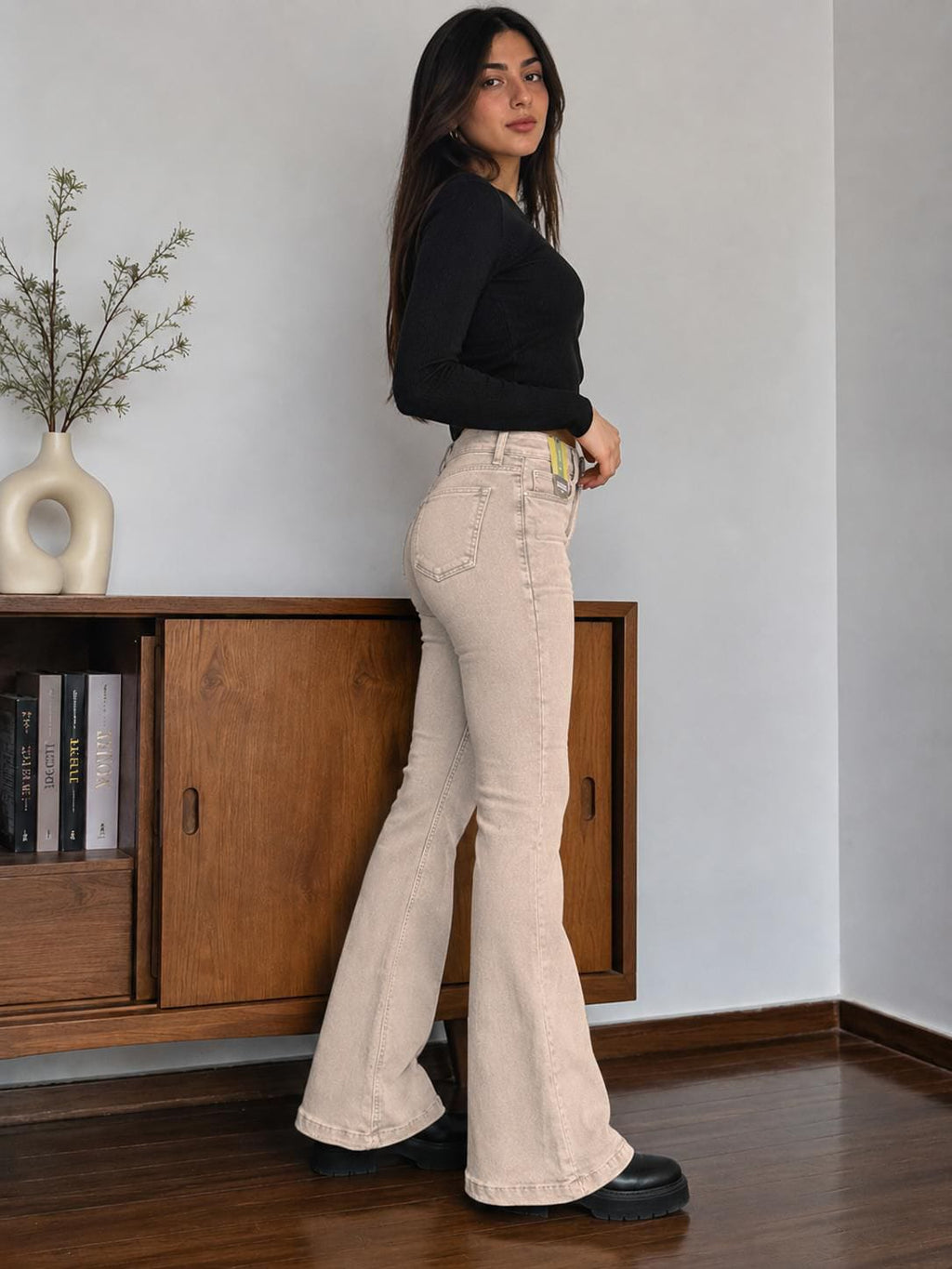The newest essentials, curated for those who dress with confidence.